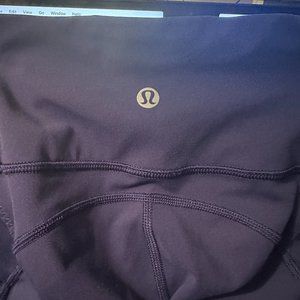 LULULEMON leggings with side pockets